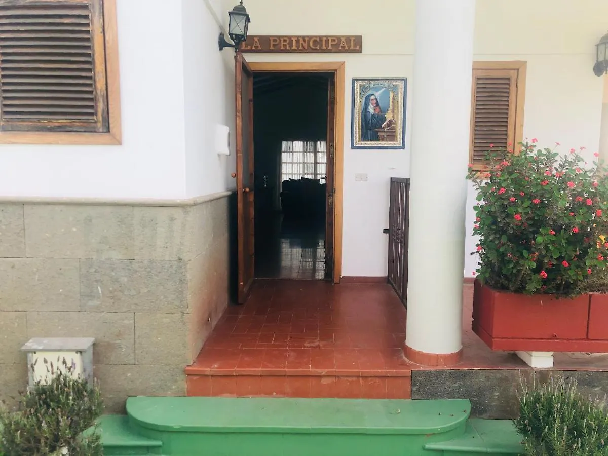 Los Viejitos En Firgas Holiday home 0*,